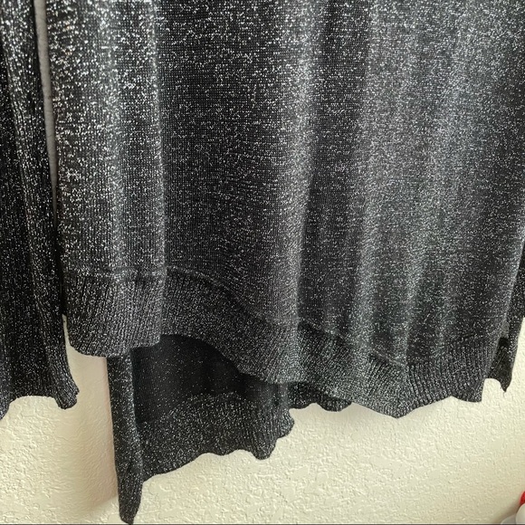 Hannah Long Sleeve Black Shimmer Metallic Top Size XL - Picture 3 of 9